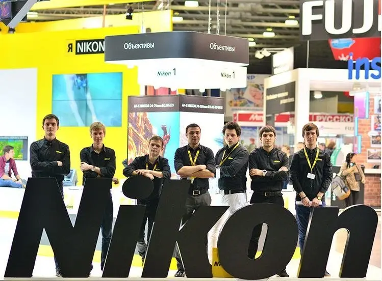 Nikon — экспертные консультанты в федеральном ритейле